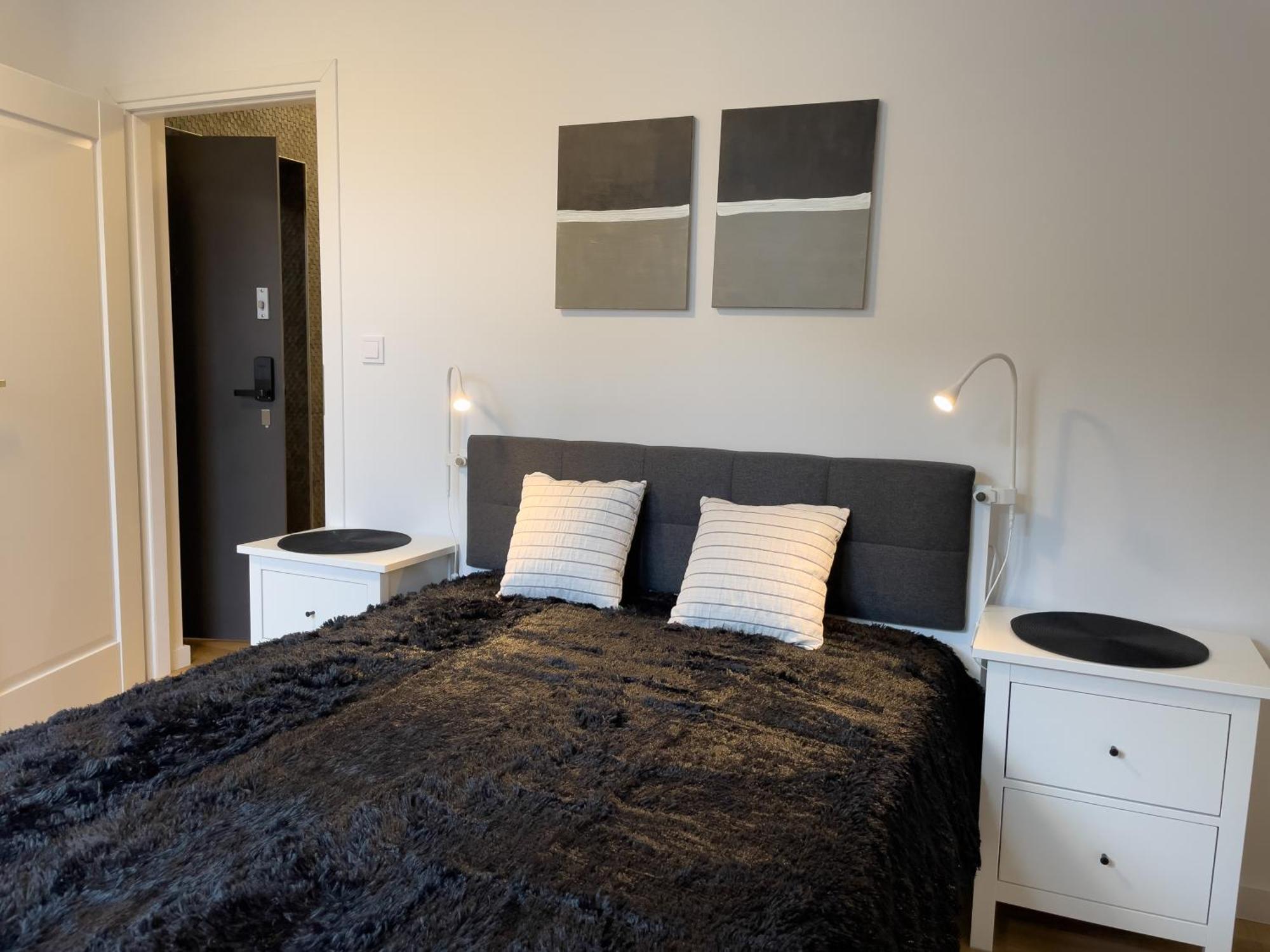Urban Apartments Premium No 3, Free Private Parking, Self Check-In Хожов Екстериор снимка